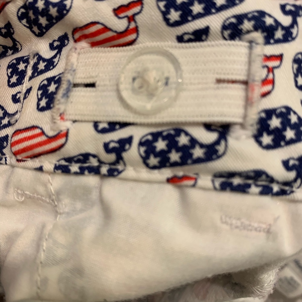 vineyard vines shorts - Picture 4 of 4